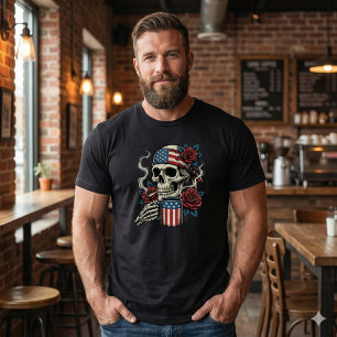 Patriotisches Amerikanisches Totenkopf Kaffee & Ro T-Shirt