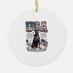Patriotisches Dobermann-USA-Vintage-Stickerei-Shir Keramik Ornament