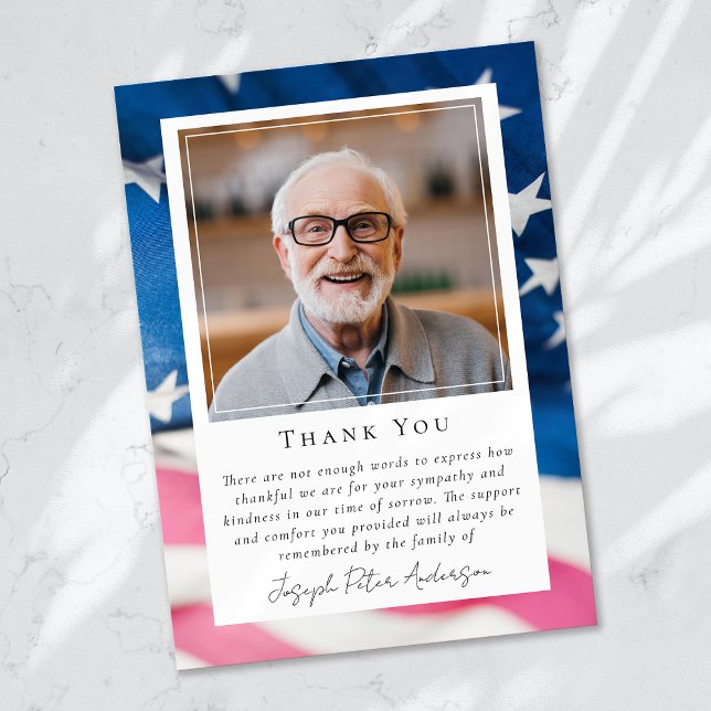 Patriotisches Foto der US-Fahne Beerdigung Memoria Dankeskarte (Von Creator hochgeladen)
