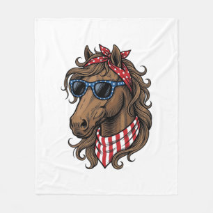 Patriotisches Pferdekopf-Vektor-Shirt-Design_1 Fleecedecke