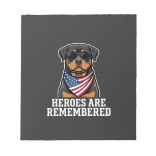 Patriotisches Rottweiler-Held-Hund-Vektordesign Notizblock