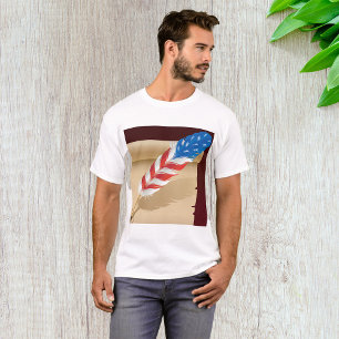 Patriotisches Schreibfeder-Motiv auf antikes Papie T-Shirt