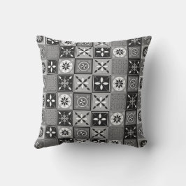 Patrón azulejo blanco y negro kissen