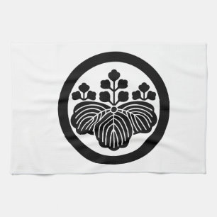 Paulownia mit 5&3 Blüten im Kreis Küchentuch