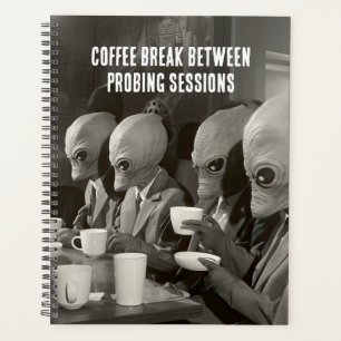 Pause café après des enlèvements d'Aliens