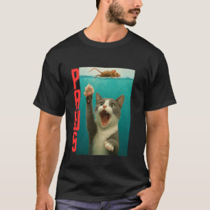 PAWS Parodie Katze Maus Humorvolle Katze jagt Maus T-Shirt
