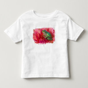 Pazifischer Laubfrosch auf Blumen in unserem Garte Kleinkind T-shirt