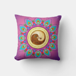 Peace & Harmony taucht mit psychedelischer Mandala Kissen