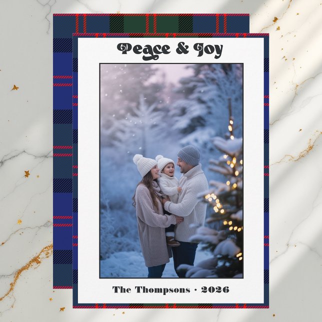 Peace & Joy Gingham Kariert Foto Feiertagskarte (Peace & Joy Gingham Plaid Family Christmas Photo Holiday Card)