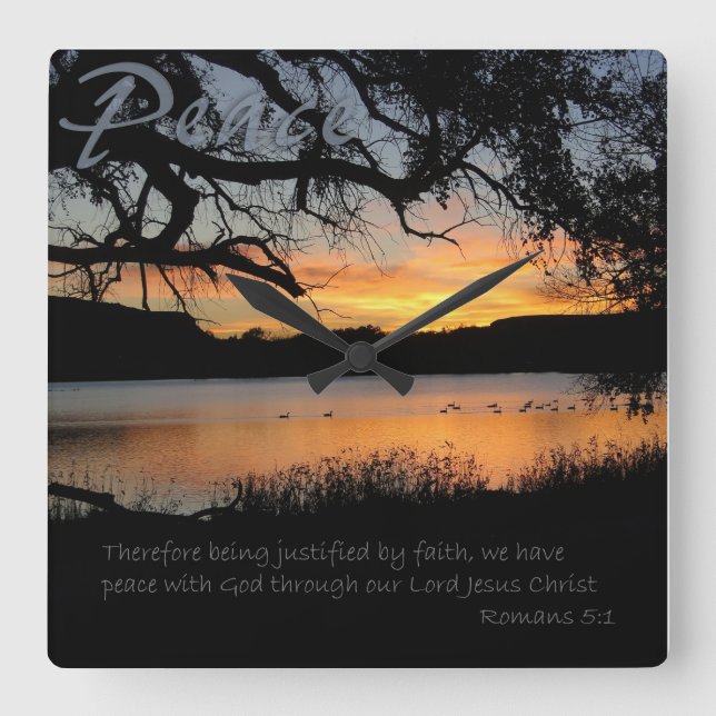Peace Lake Sunset Romans 5:1 Wall Clock Quadratische Wanduhr (Vorderseite)