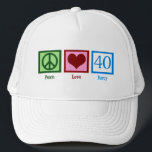 Peace Liebe 40. Geburtstag Niedliches Party Truckerkappe<br><div class="desc">Peace Liebe 40. Geburtstag.</div>