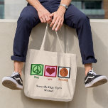 Peace Liebe Basketball Team Personalisierter Spiel Tragetasche<br><div class="desc">Ich Liebe,  Basketball zu spielen und zu sehen. Das ist ein so lustiger Sport. Ein niedliches mit Monogramm Basketballgeschenk für einen Spieler in einer Mannschaft.</div>