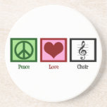 Peace Liebe Choir Getränkeuntersetzer<br><div class="desc">Ein hübsches Plakat,  ein Herz und ein wunderschöner Treppenstil an einem Musikteam. Ein niedliches Liebe Chor Geschenk für ein Chormitglied oder Chordirektor. Schöne Chorsängerin für Sopran,  Alto,  Tenor oder Bass.</div>
