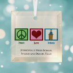 Peace Liebe Debatten Team Custom Christmas Ornament Aus Glas<br><div class="desc">Ein Friedensschild,  ein Herz und ein Debater,  stehend an einem Podium. Große Weihnachtsgeschenke für ein Mitglied des Diskussionsteams. Liebe des Friedens debattiert Ziergegenstände.</div>