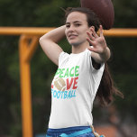 Peace Liebe Fußball Weihnachten T-Shirt<br><div class="desc">Peace Liebe Football. Ein niedliches Weihnachtsgeschenk für einen Fußballspieler oder Fan. Dieses coole Sportdesign ist grün, rot und blau mit dem Ball in der Mitte.</div>