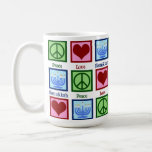 Peace Liebe Hanukkah Niedlich Menorah Muster Kaffeetasse<br><div class="desc">Peace Liebe Hanukkah Tasse Geschenk für eine jüdische Person,  die Chanukah feiern möchte. Ein hübsches Friedenszeichen,  ein Herz und eine schöne Menorah in einem niedlichen Muster.</div>