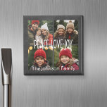 Peace Liebe Joliday Chalkboard Foto Collage Magnet<br><div class="desc">Verwenden Sie 4 quadratische oder instagram Bilder,  um ein einzigartiges und trendiges fröhliches Weihnachtsmemento zu machen. Wenn Sie etwas bewegen möchten,  klicken Sie auf die Schaltfläche Anpassen,  um Änderungen vorzunehmen.</div>
