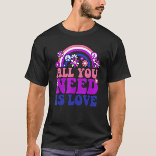 PEACE LIEBE LGBT Rainbow Groovy Hippie Kostümhalle T-Shirt