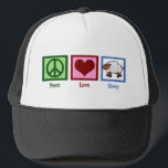 Peace Liebe Sheep Truckerkappe<br><div class="desc">Ein hübsches Schafdesign für ein Bauernmädchen. Ein Friedensschild, ein Herz und ein niedliches Baby. Baa!</div>