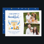 Peace Liebe und Latkes Happy Hanukkah 2 Foto Feiertagskarte<br><div class="desc">Senden Sie Ihre Wünsche mit dieser Holiday Foto-Karte,  die ein Atemberaubendes Hanukkah-Script und jüdische Feiertagssymbole enthält,  um Ihre Grußbotschaft zu markieren.</div>