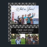 Peace Out 2023 Was a Year 3 Foto Collage - Schwarz Feiertagskarte<br><div class="desc">"Peace Out 2023" "What a Year!",  drei Foto-Collage mit Friedenssymbol solide und Kontur-Muster auf Vorder- und Rückseite wiederholt. Fügen Sie einfach Ihren Familiennamen hinzu. Composite Design von Holiday Hearts Designs (Rechte vorbehalten). Fotos für Platzhalter für Vorlagen,  die über Unsplash bereitgestellt werden.</div>