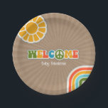 Peace Sign Groovy Welcome Baby Dusche Cardstock Pappteller<br><div class="desc">Groovy Babydusche Thema mit einem in "Welcome" Text integrierten Friedenszeichen mit eigenem Namenstext. Sonnenschein oben verlassen und Regenbogen rechts über dem Kardinal inspiriert Sonnenbrunnen.</div>
