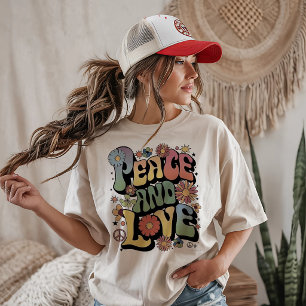 Peace und Love Retro Tri-Blend Shirt