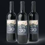 Peach Aquarellblüte 30. Geburtstag Gastgeschenk Weinetikett<br><div class="desc">Peach Aquarell floral 30 Geburtstag Party Dekoration. Schönes,  elegantes und modernes Party.</div>