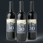 Peach Aquarellblüte 30. Geburtstag Gastgeschenk Weinetikett<br><div class="desc">Peach Aquarell floral 30 Geburtstag Party Dekoration. Schönes,  elegantes und modernes Party.</div>