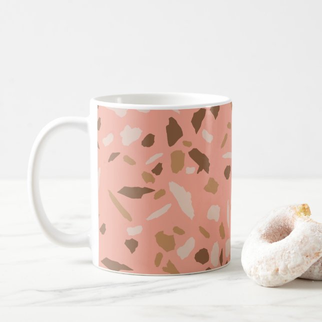 Peach Beige Tan Brown Terrazzo Marmormuster Kaffeetasse (Mit Donut)