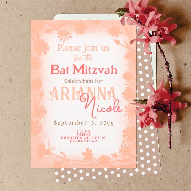 Peach Beige Wild Blume Polka Dots Bat Mitzvah Einladung (Chic Peach, Beige Floral, Polka Dots Bat Mitzvah Invitation, Stylish Script Writing, Wild Flowers)