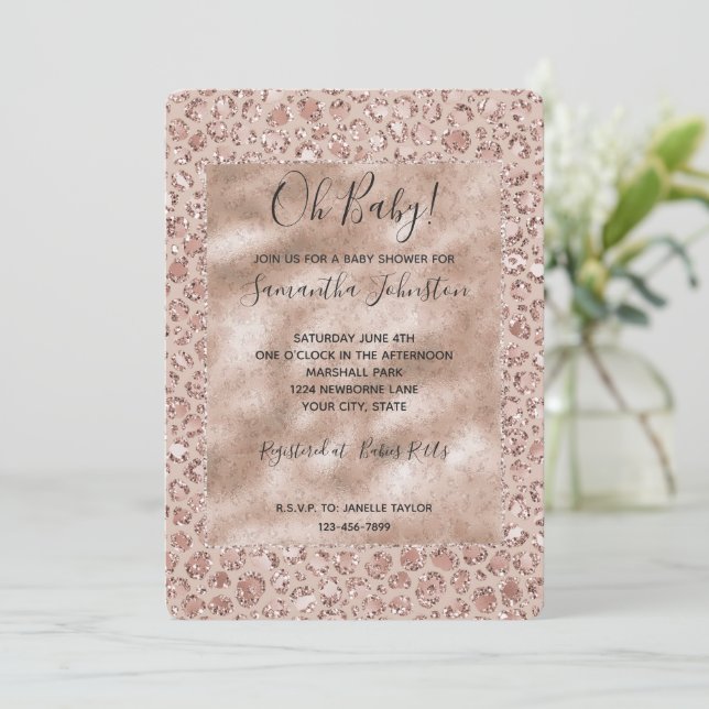 Peach Creme Blush Leopard Print Glitzer Einladung (Stehend Vorderseite)