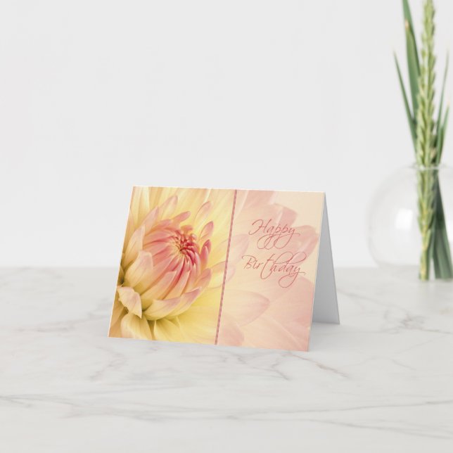 Peach Dahlias Happy Birthday Karte (Vorderseite)