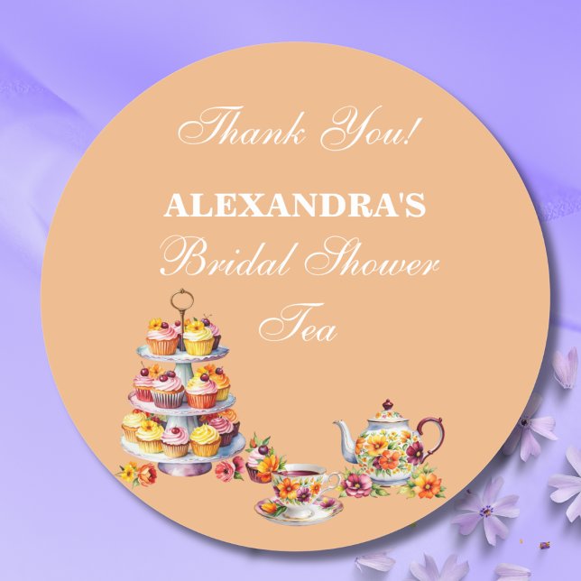 Peach Floral Tea Party Bridal Shower Favor  Runder Aufkleber (Von Creator hochgeladen)
