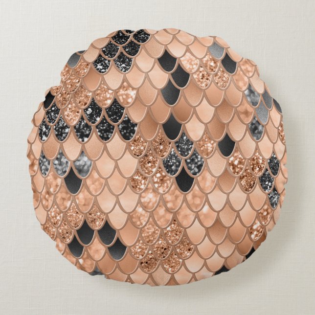 Peach Fuzz Black Mermaid Scales Glam #1 Rundes Kissen (Vorderseite)