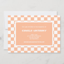 Peach Fuzz White Checkered Gingham Pattern Wedding Einladung