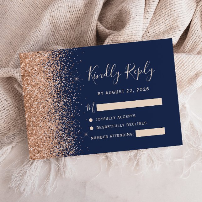 Peach Glitzer Navy Blue Wedding RSVP Karte (Von Creator hochgeladen)