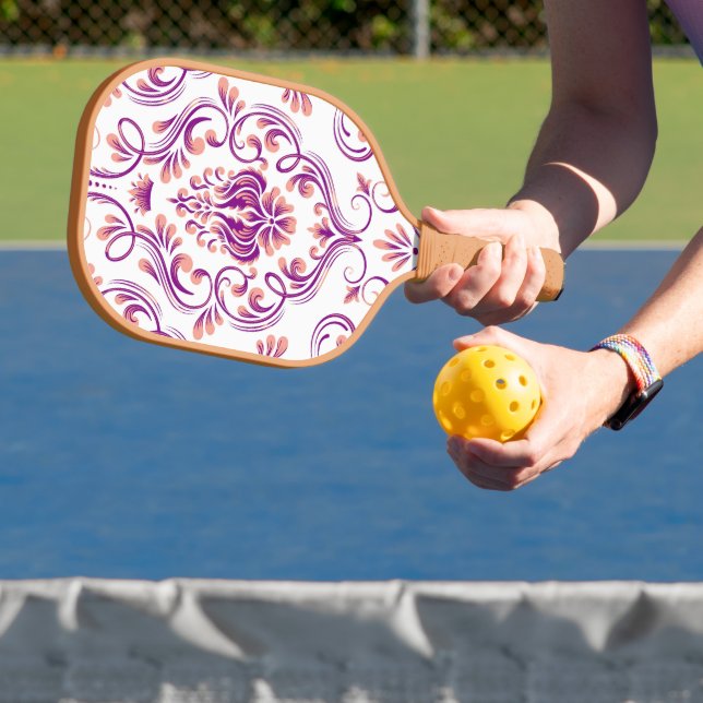 Peach und Lila Damask Floral Pickleball Schläger (InSitu)
