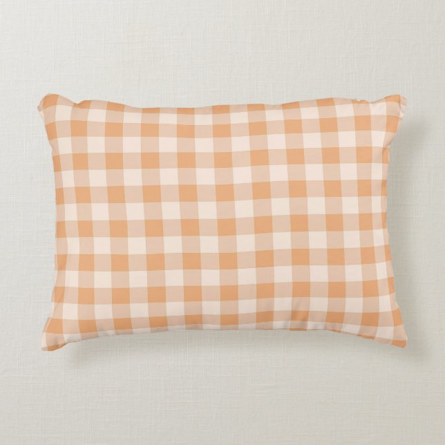Peach White Checkered Gingham Pattern Dekokissen (Vorderseite)