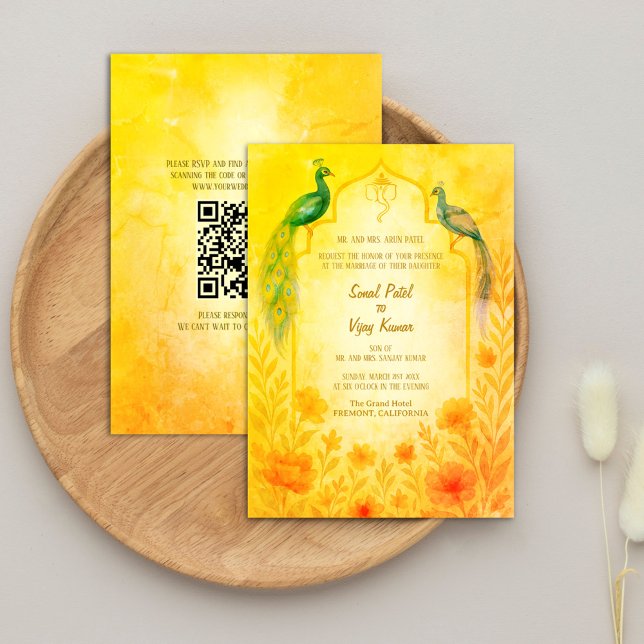 Peacock Floral Indian Hindu Wedding QR Code Einladung (Von Creator hochgeladen)