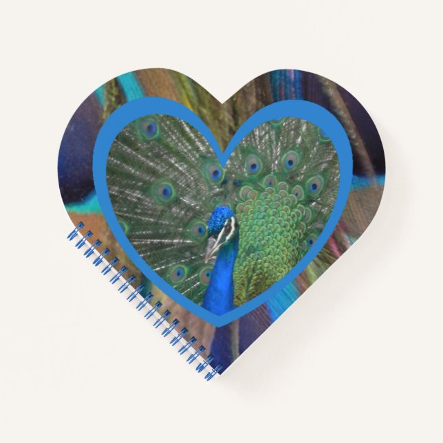 Peacock with Feathers Heart Shaped Notebook Notizbuch (Vorderseite)