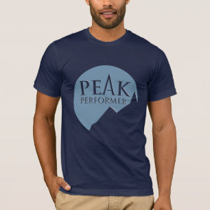 Peak Performer Logo blau auf T - Shirt der Marine