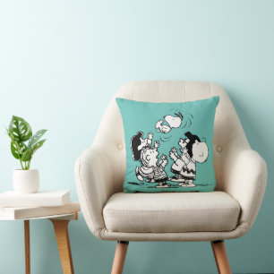 Peanuts Gang Lifting Snoopy Kissen