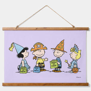 Peanuts Halloween Süßigkeiten oder Saures Wandteppich Mit Holzrahmen