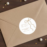 Pearl Bow Bridal Shower She's Tying the Knot   Runder Aufkleber<br><div class="desc">Elevate your bridal shower presentation with this Pearl Bow “She’s Tying the Knot” classic round sticker, featuring a delicate pearl bow design paired with elegant script for a romantic and feminine touch. Perfect for sealing invitation envelopes, decorating favor bags, gift boxes, and party packaging, it complements coquette, chic, and modern...</div>