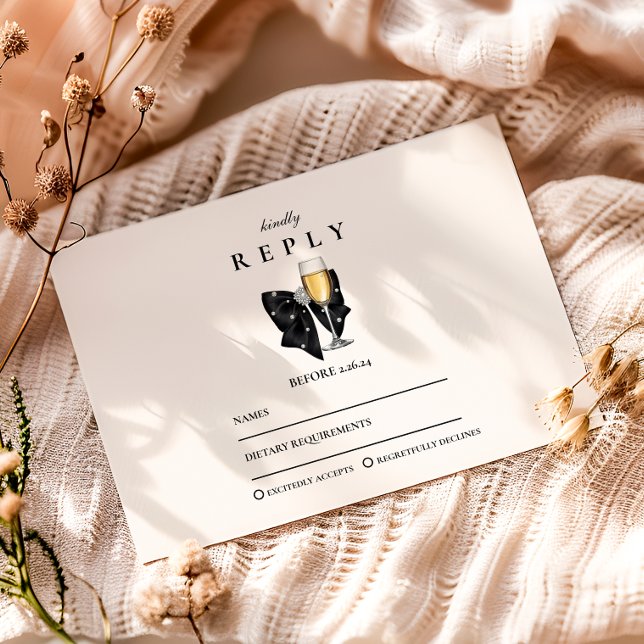 Pearl Champagne Glass Graduation RSVP Karte (Von Creator hochgeladen)