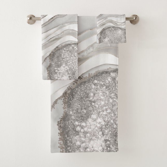 Pearl, diamonds and platinum geode digital art badhandtuch set (Insitu)