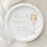 Pearls & Prosecco Gold Brautparty Paper Teller<br><div class="desc">Servieren Sie Ihre Leckereien stilvoll mit diesen Pearls & Prosecco Papier-Tellern. Sie sind mit goldenen Perlen und einer delikaten Touch gestaltet und bringen Eleganz und Glanz in Ihr Brautparty.</div>