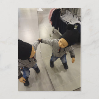 Peekaboo! Kiekeboe! Postkarte