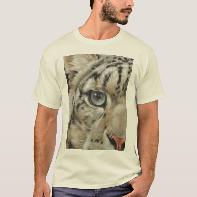 Peeking Snow Leopard T-Shirt (Vorderseite)